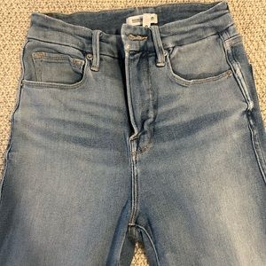Good American Good Curve Crop Jeans